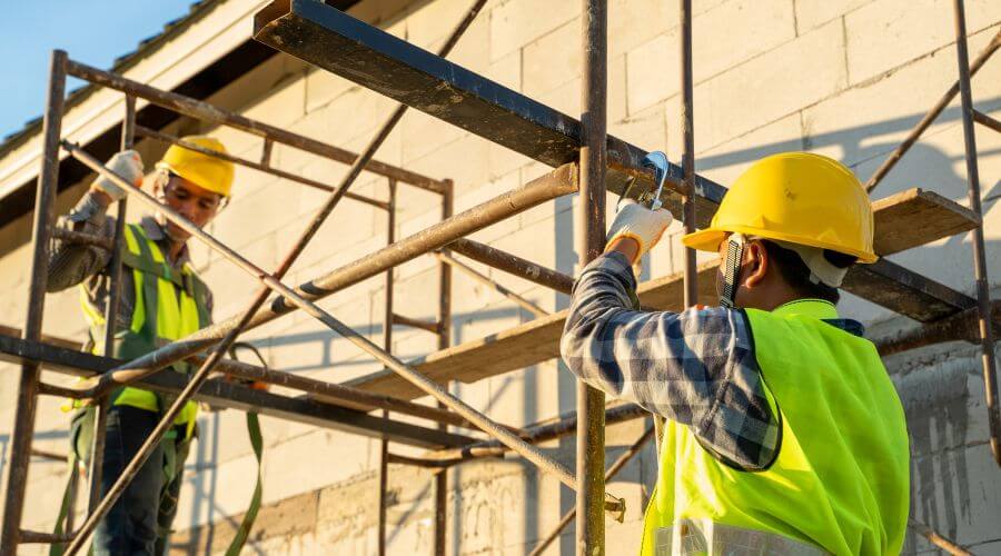 Professional fairlawn roofing services in Manor, GA